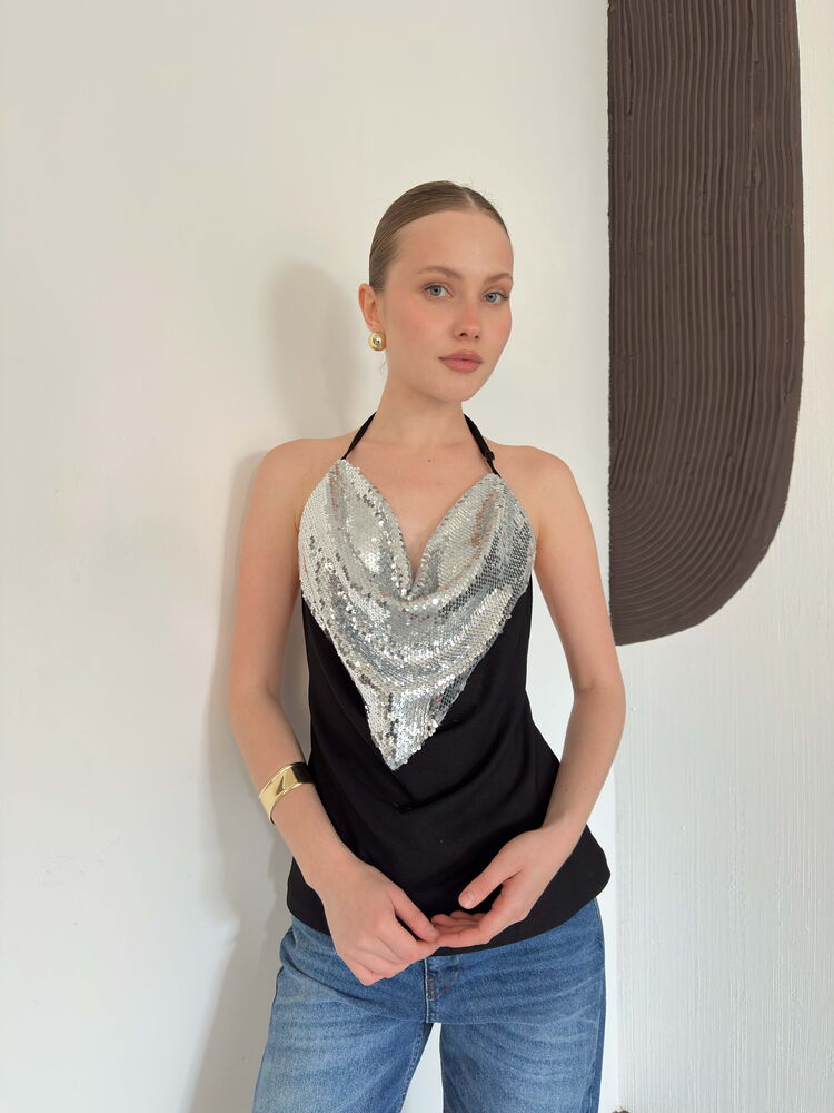 top13875 chemisier noir a paillettes avec encolure licou image 3