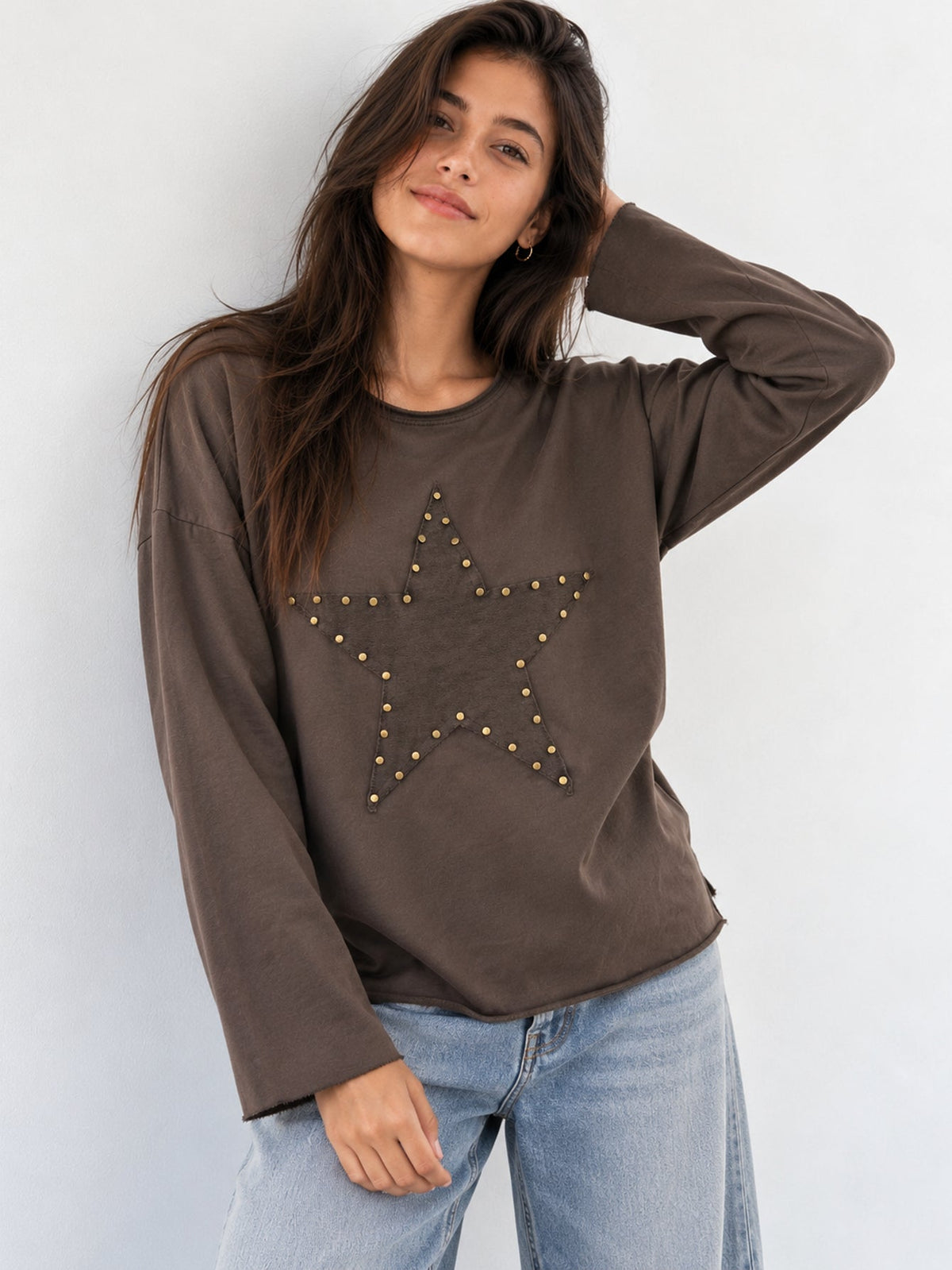 T‑shirt manches longues étoile cloutée marron