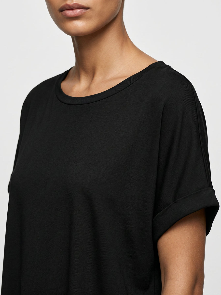 top oversize modal noir détail col