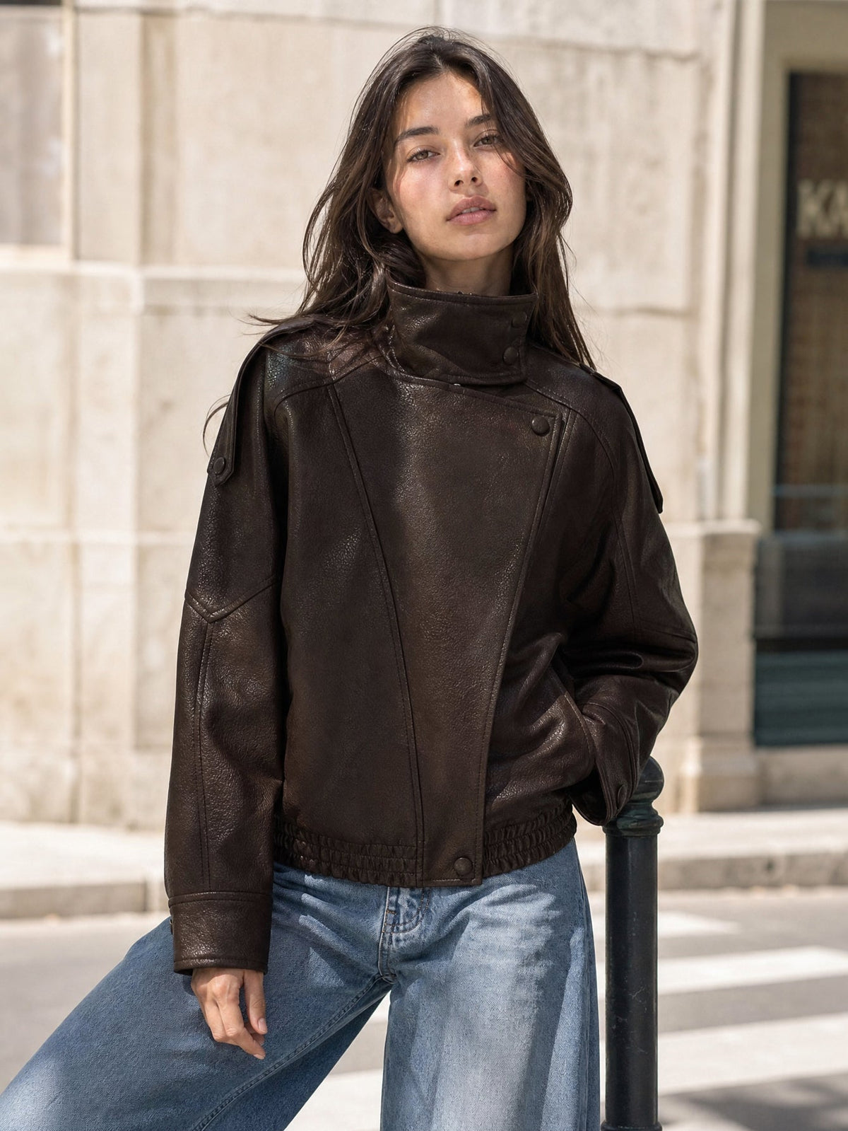 Détail poignet marron