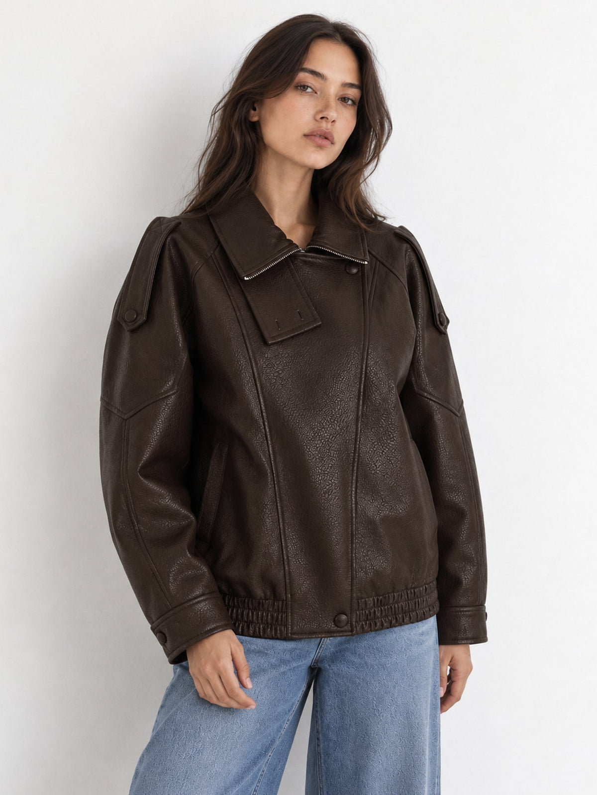 Détail poche blouson noir