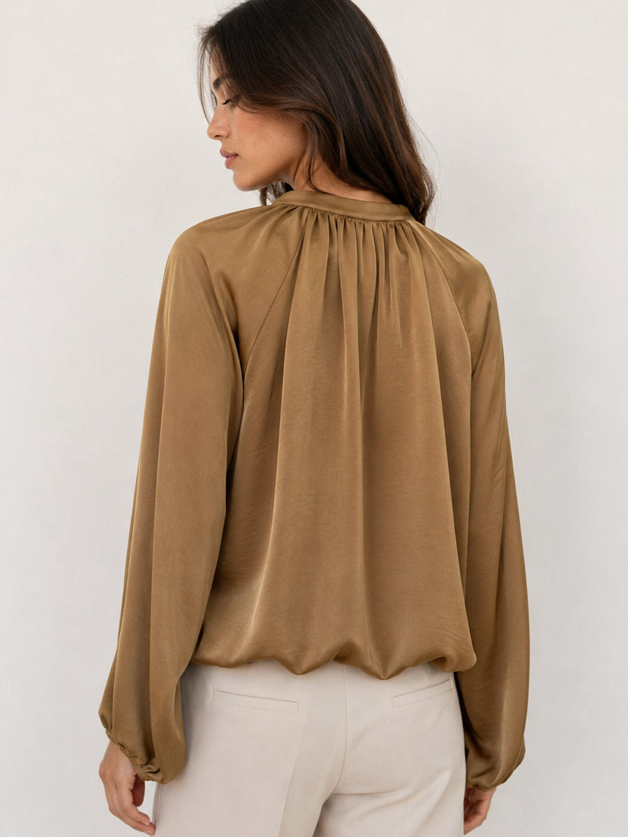 veste bomber satinée camel profil