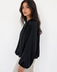 veste bomber satinée noire vue de côté