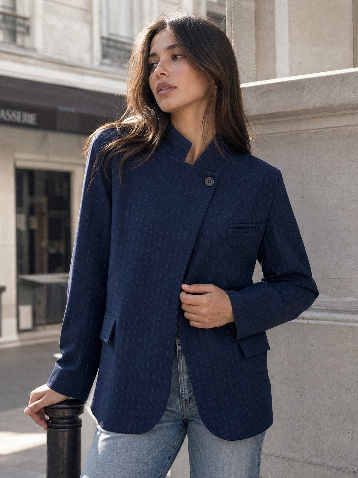veste col officier bleu nuit rayée fermeture asymétrique