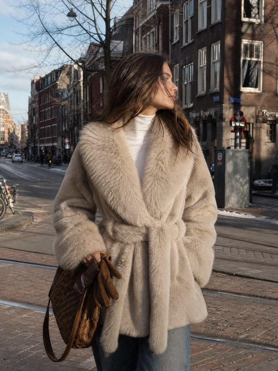 veste en laine pour femme vue 05