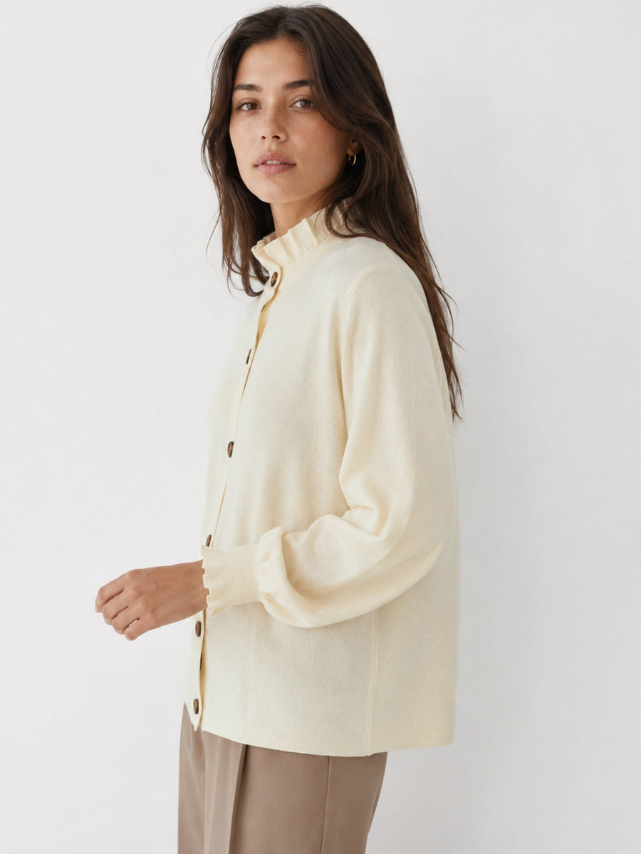 Gilet beige profil col volanté