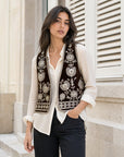 Gilet en velours brodé brun vue de face