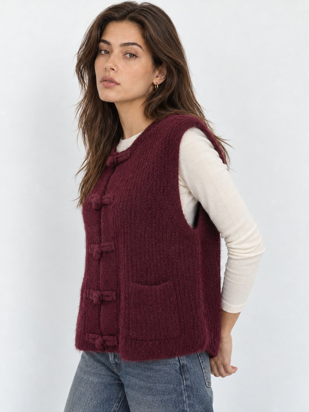 Profil du gilet bordeaux en maille