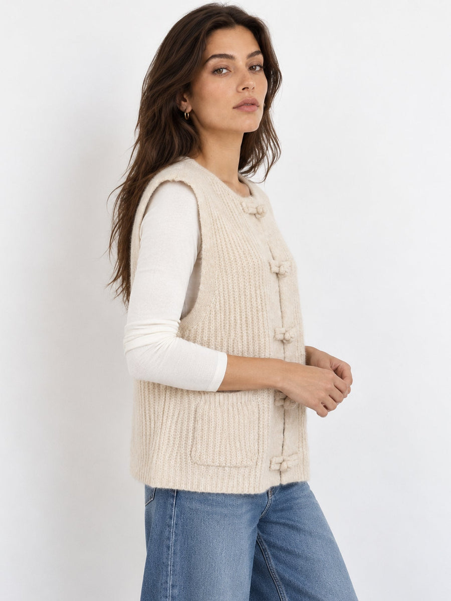 Profil du gilet beige sans manches