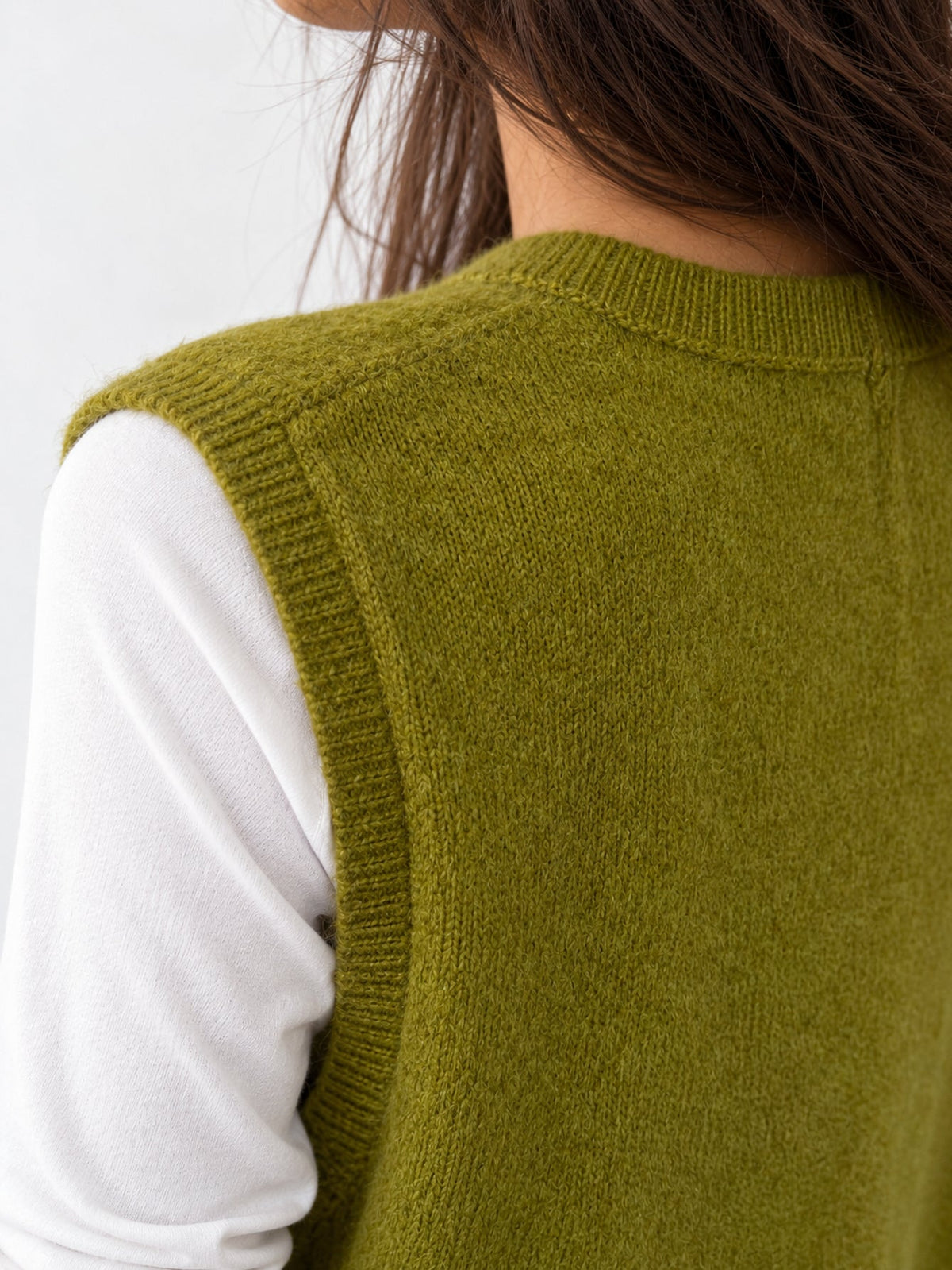 Gilet vert olive détail maille