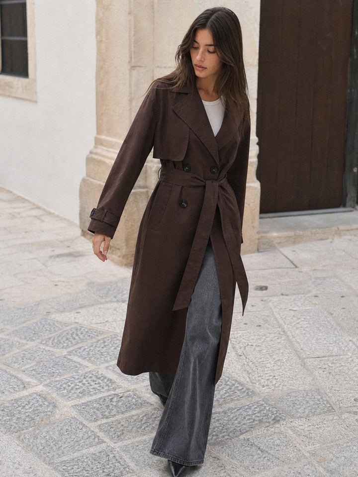 Trench long ceinturé marron