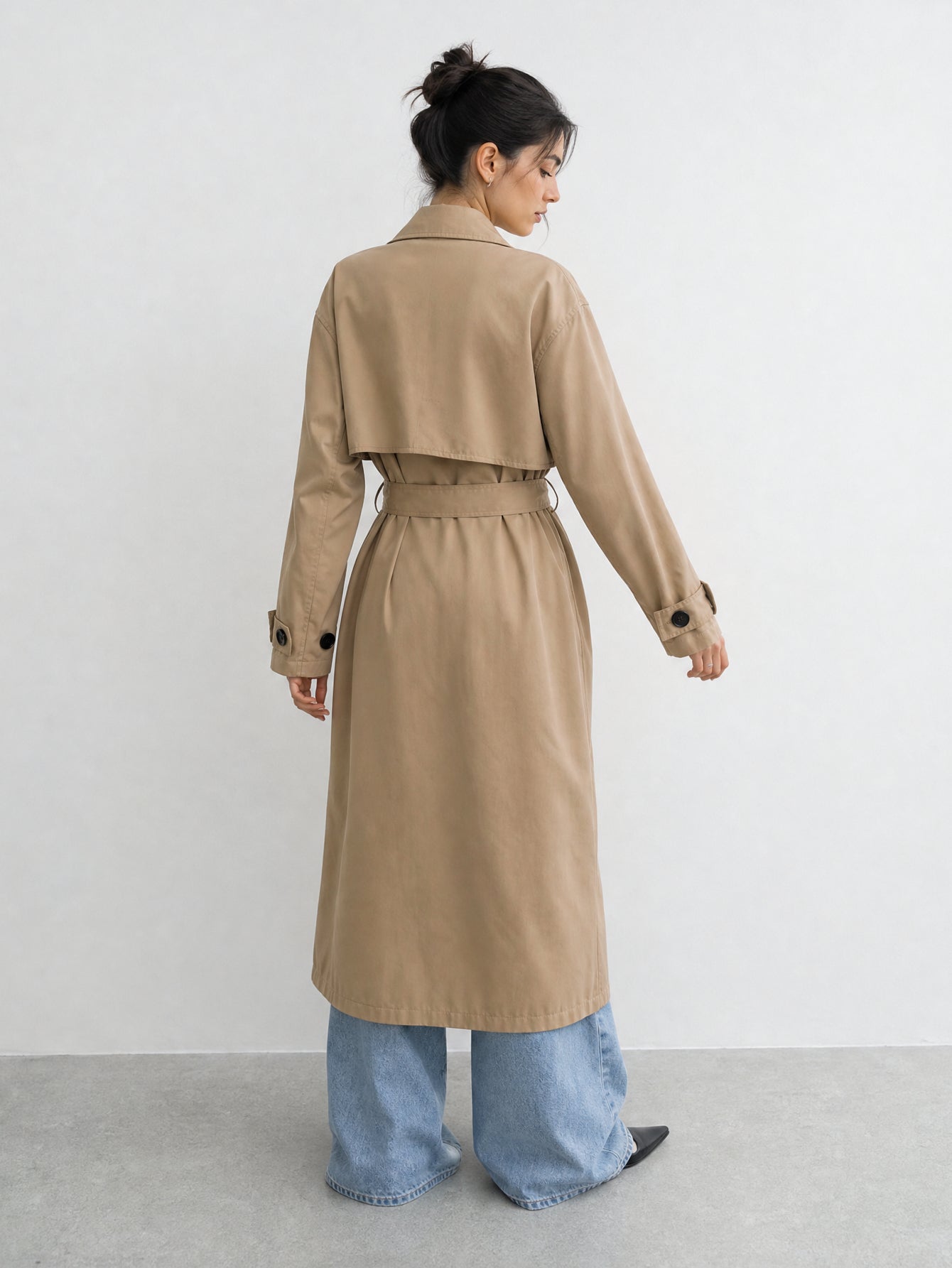 Trench long kaki face